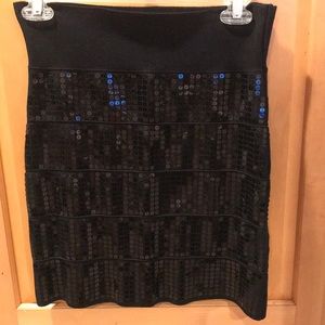 Black body conscious sequined pencil skirt size XS